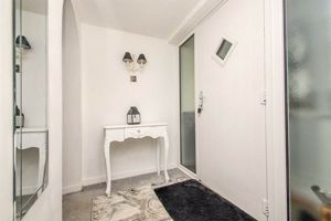 Photo 16- click for photo gallery